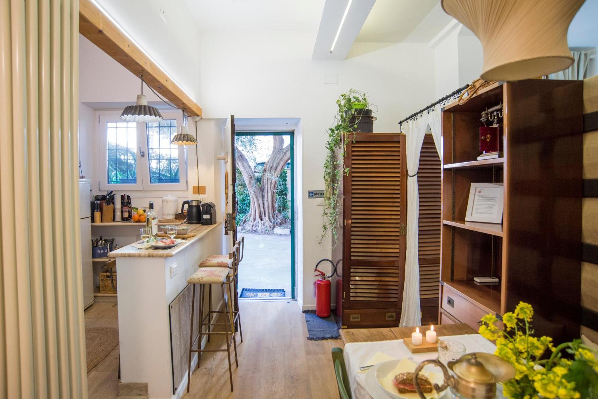 In The Center Of Apartment Rome