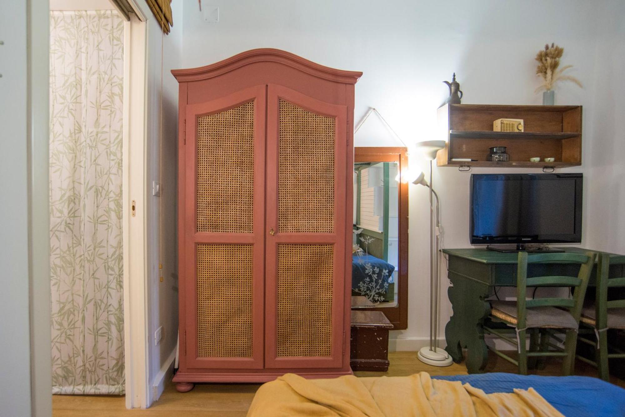 Apartment In The Center Of Rome